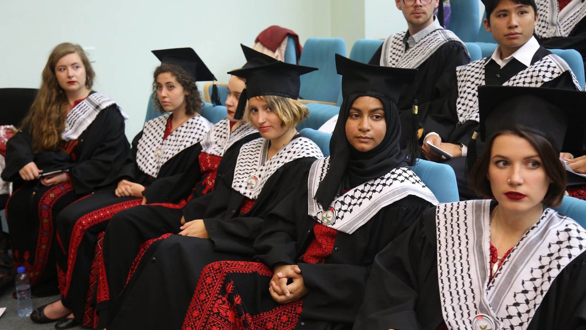 البرلمان اليوناني يعترف بشهادة اللغة العربية الممنوحة من جامعة النجاح الوطنية